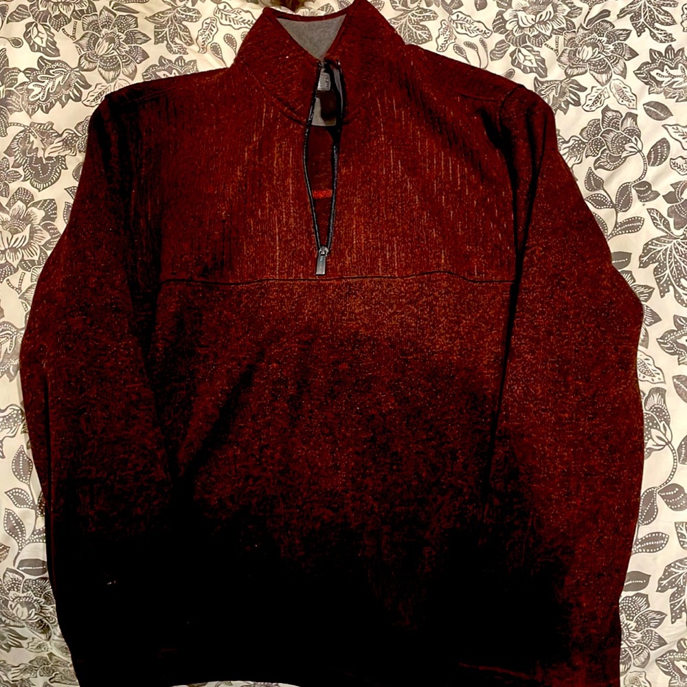 Maroon van Heiden flex quarter zip